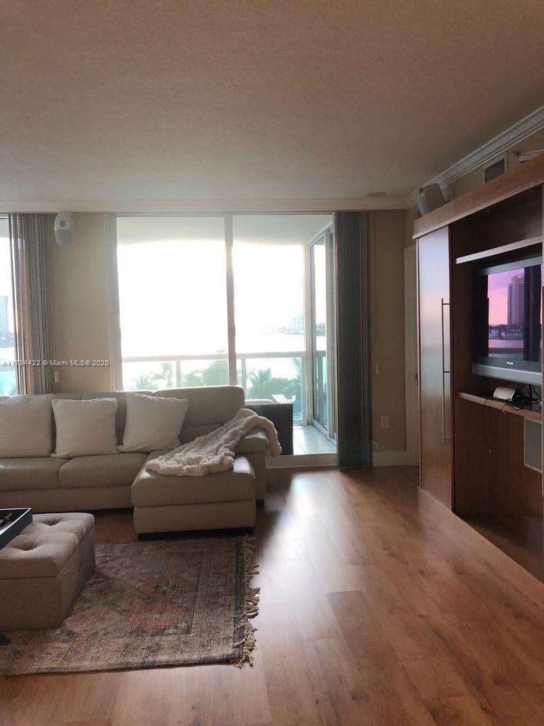 Hidden Bay at 3370 Hidden Bay Dr, Aventura, FL 33180 - For Rent photo 17