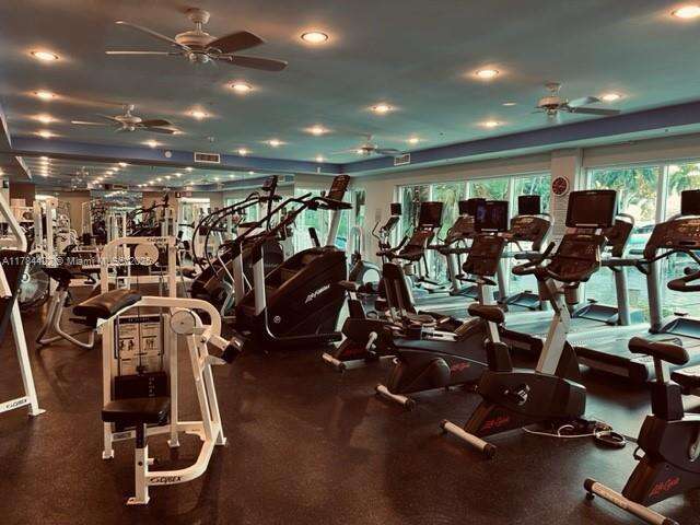 Hidden Bay at 3370 Hidden Bay Dr, Aventura, FL 33180 - For Rent photo 28