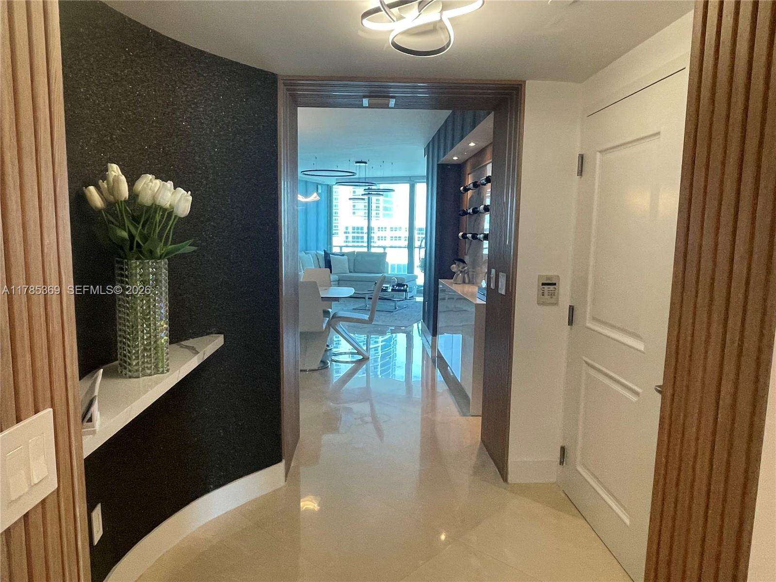 Ocean Palms at 3101 Ocean Dr, Hollywood, FL 33019 - For Rent photo 3