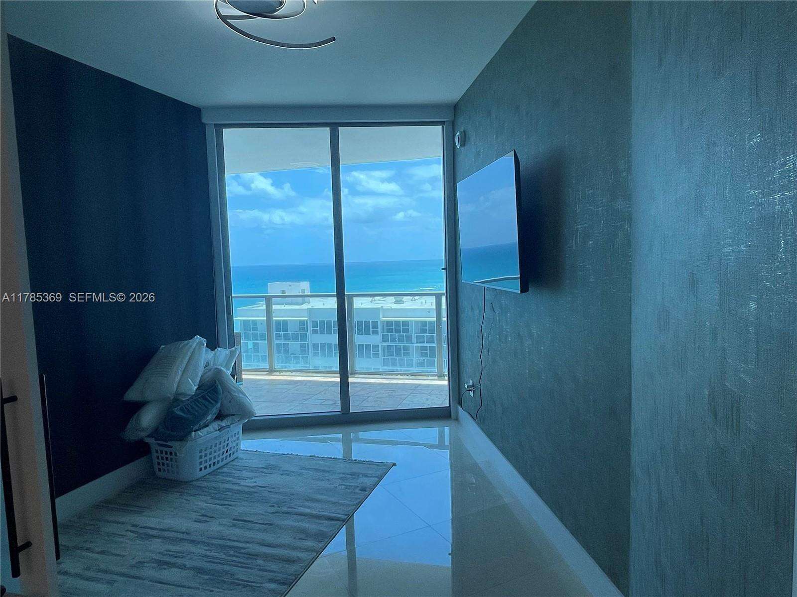 Ocean Palms at 3101 Ocean Dr, Hollywood, FL 33019 - For Rent photo 32