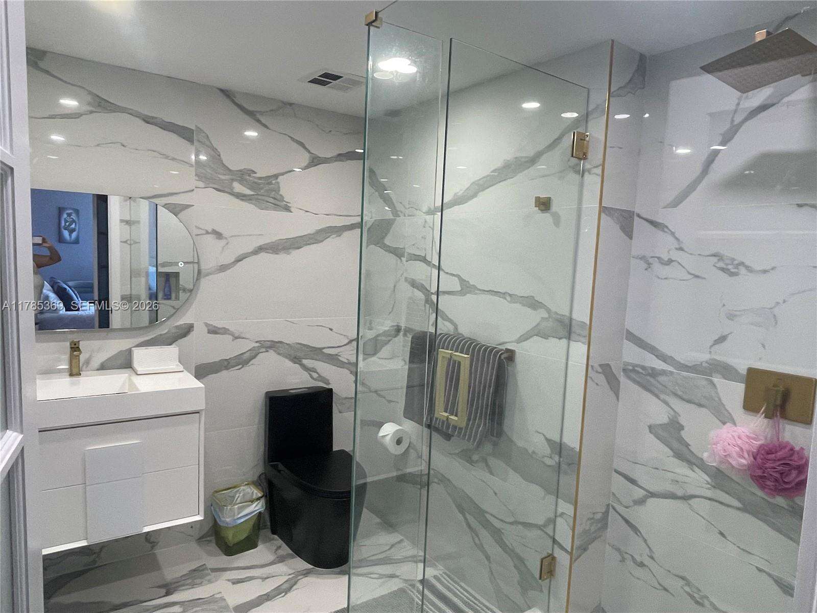 Ocean Palms at 3101 Ocean Dr, Hollywood, FL 33019 - For Rent photo 51