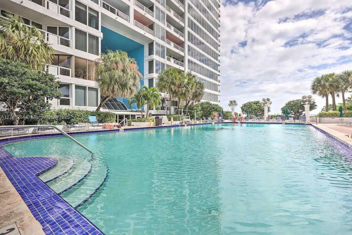 The Grand at 1717 Bayshore Dr, Miami, FL 33132 - For Rent photo 14