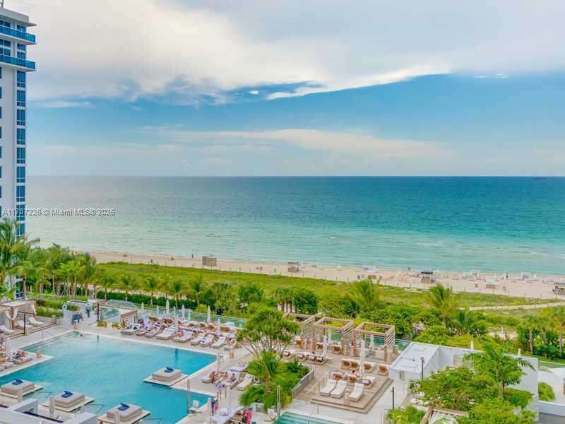 Roney Palace at 2301 Collins Ave, Miami Beach, FL 33139 - For Rent photo 1
