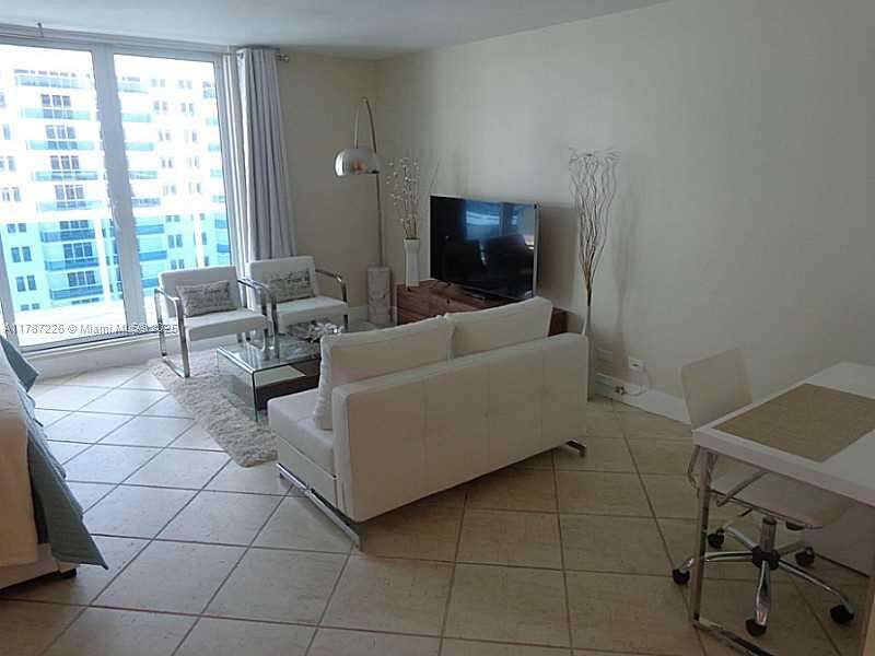 Roney Palace at 2301 Collins Ave, Miami Beach, FL 33139 - For Rent photo 18