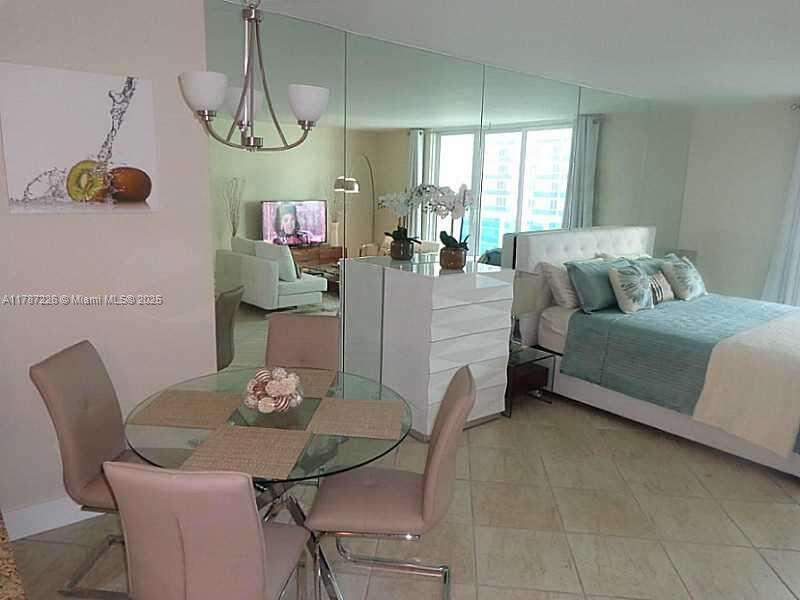 Roney Palace at 2301 Collins Ave, Miami Beach, FL 33139 - For Rent photo 19