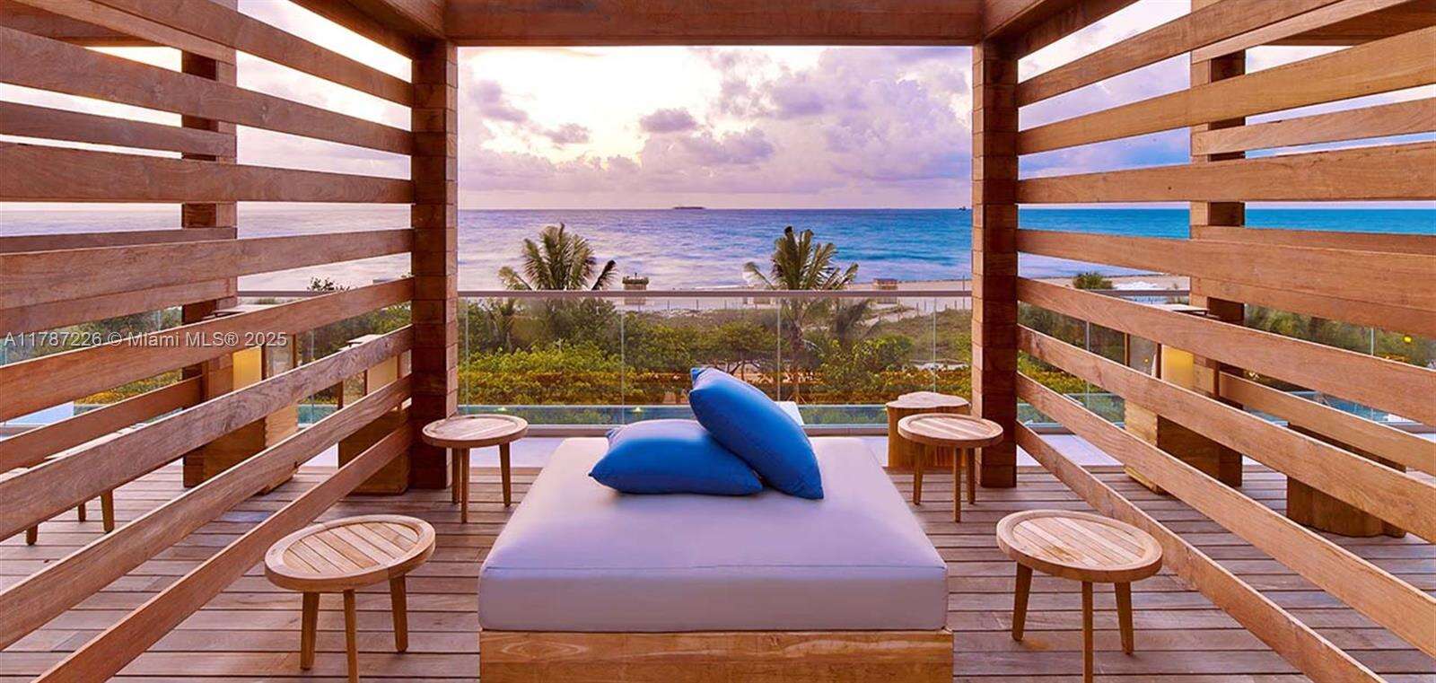 Roney Palace at 2301 Collins Ave, Miami Beach, FL 33139 - For Rent photo 26