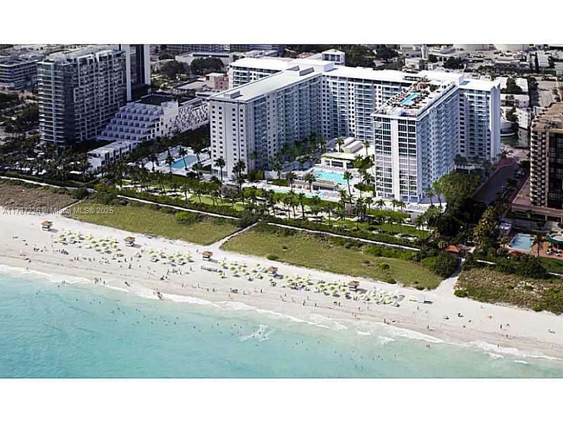 Roney Palace at 2301 Collins Ave, Miami Beach, FL 33139 - For Rent photo 37