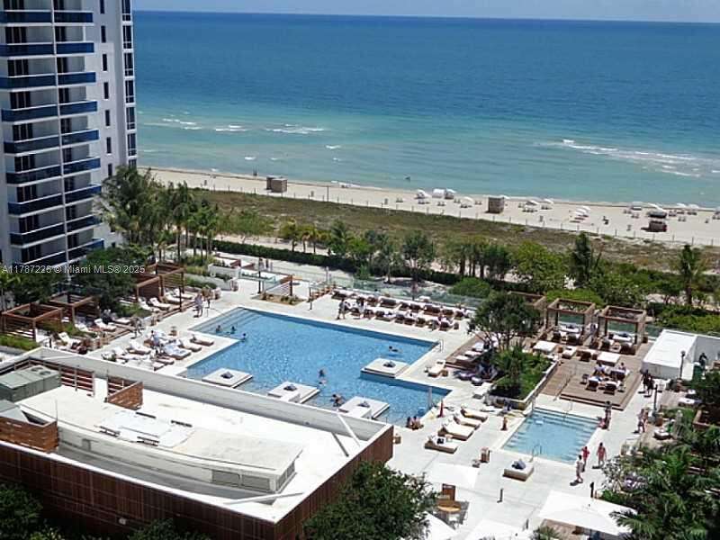 Roney Palace at 2301 Collins Ave, Miami Beach, FL 33139 - For Rent photo 5