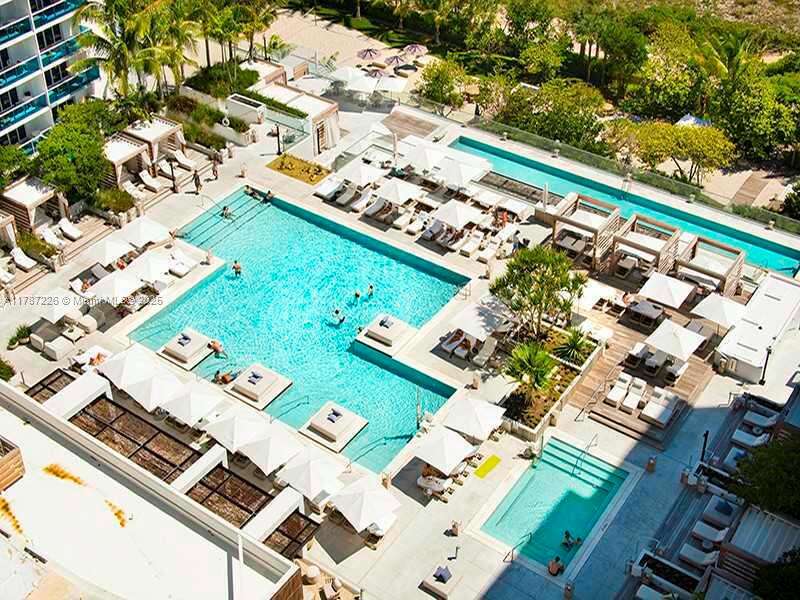 Roney Palace at 2301 Collins Ave, Miami Beach, FL 33139 - For Rent photo 7