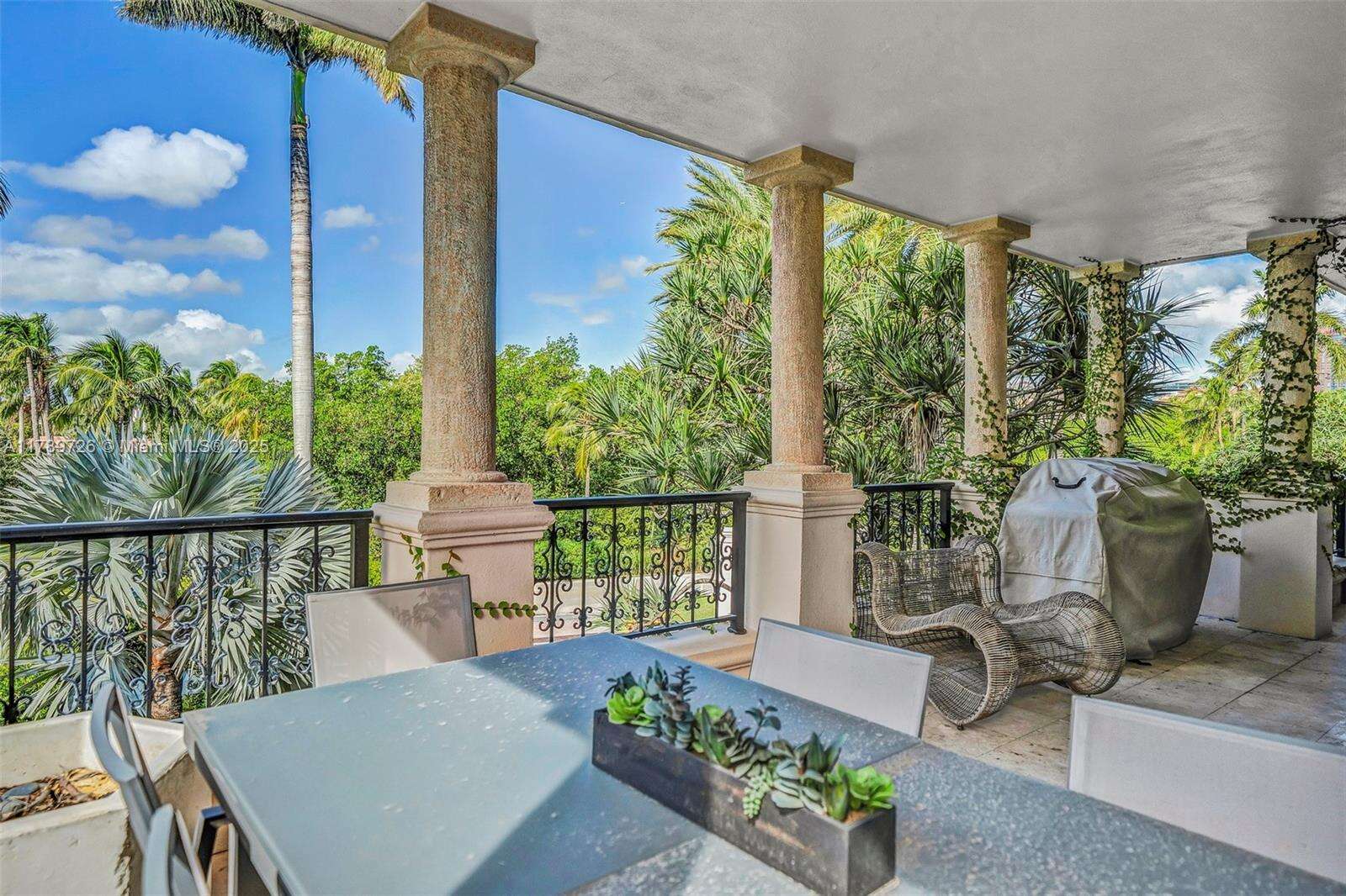 Seaside Village at 19227 Fisher Island Dr, Miami Beach, FL 33109 - For Rent photo 29