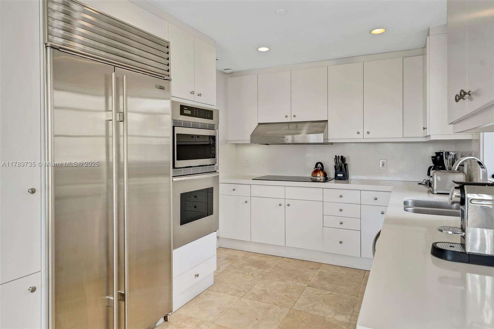 Seaside Village at 19237 Fisher Island Dr, Miami, FL 33109 - For Rent photo 11