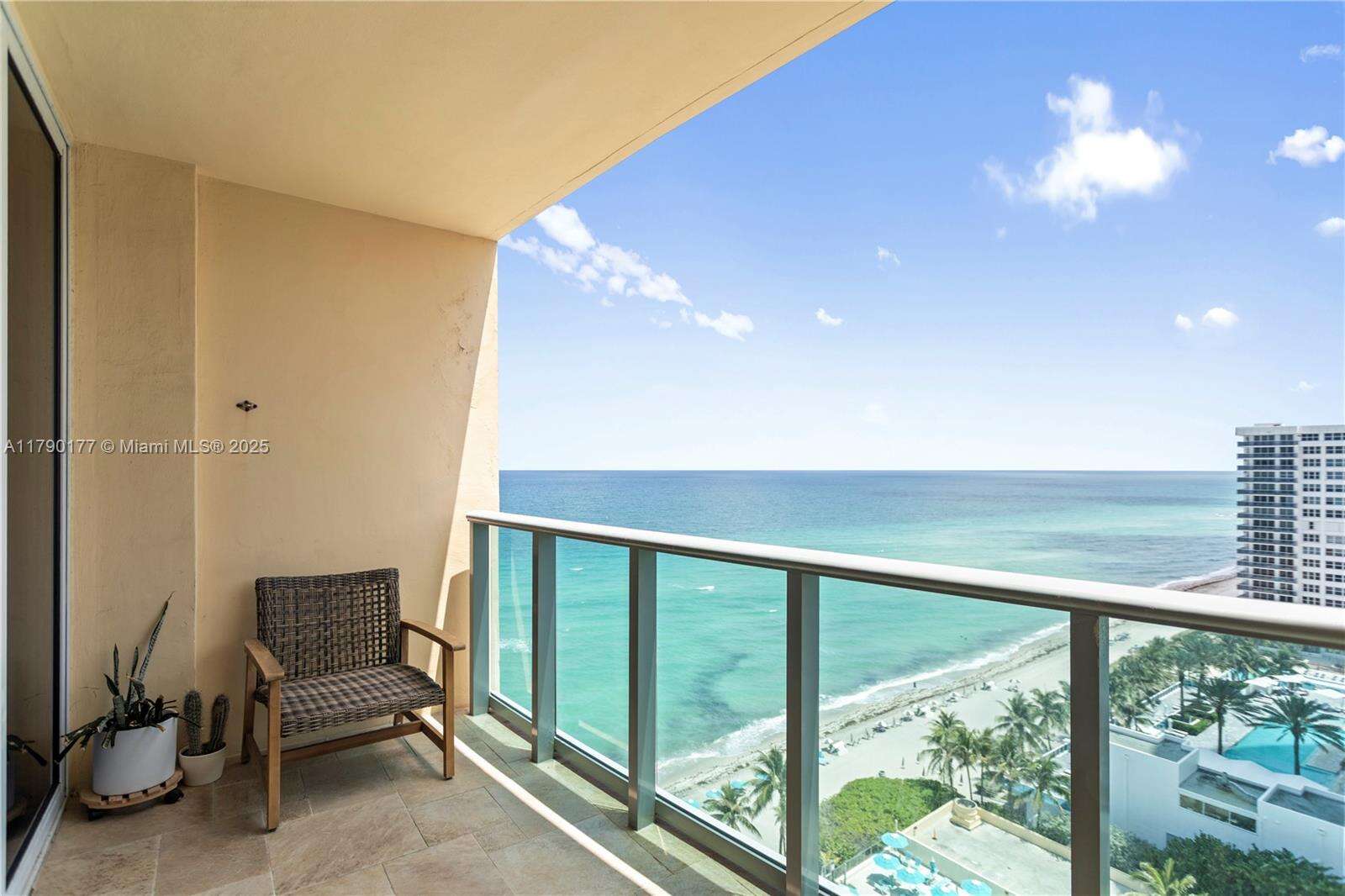 The Wave at 2501 Ocean Dr, Hollywood, FL 33019 - For Rent photo 2