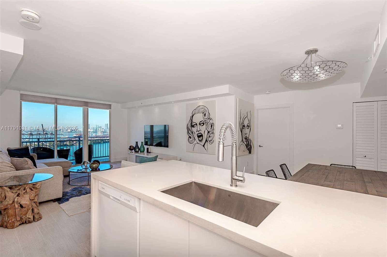 Yacht Club At Portofino at 90 Alton Rd, Miami Beach, FL 33139 - For Rent photo 11