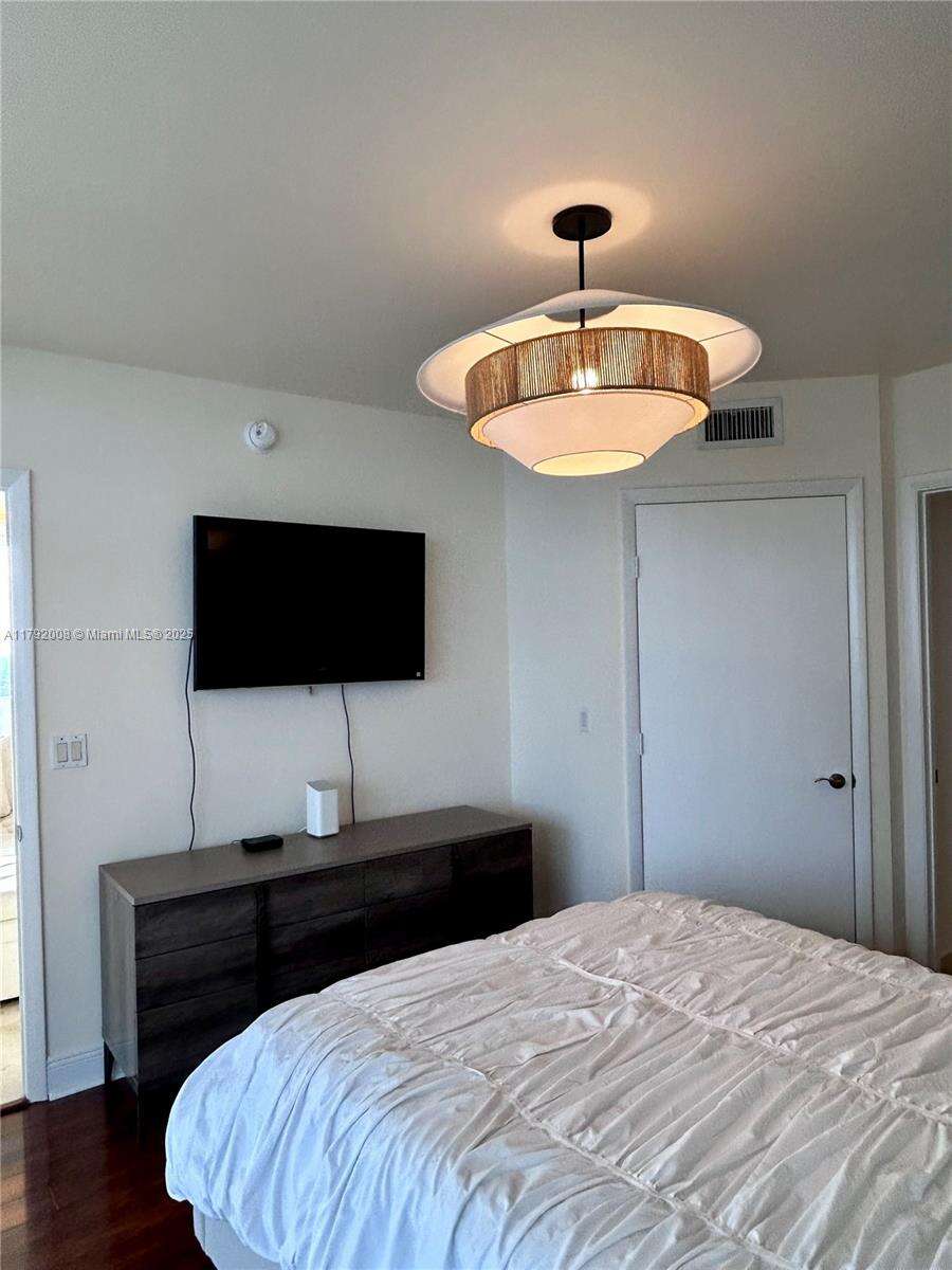 The Beach Club Two at 1830 Ocean Dr, Hallandale Beach, FL 33009 - For Rent photo 21