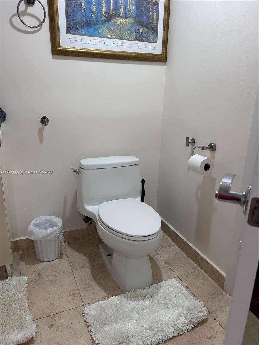 The Beach Club Two at 1830 Ocean Dr, Hallandale Beach, FL 33009 - For Rent photo 29