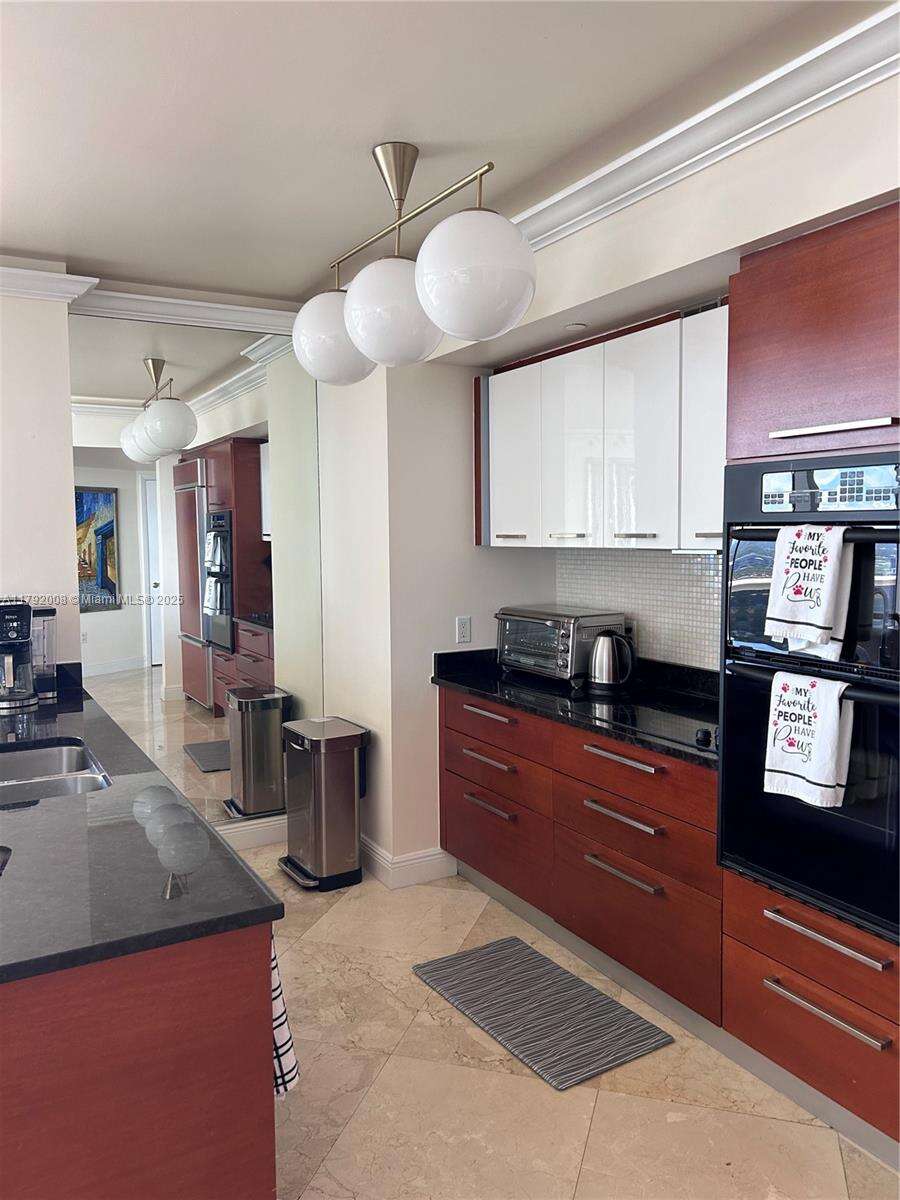 The Beach Club Two at 1830 Ocean Dr, Hallandale Beach, FL 33009 - For Rent photo 5