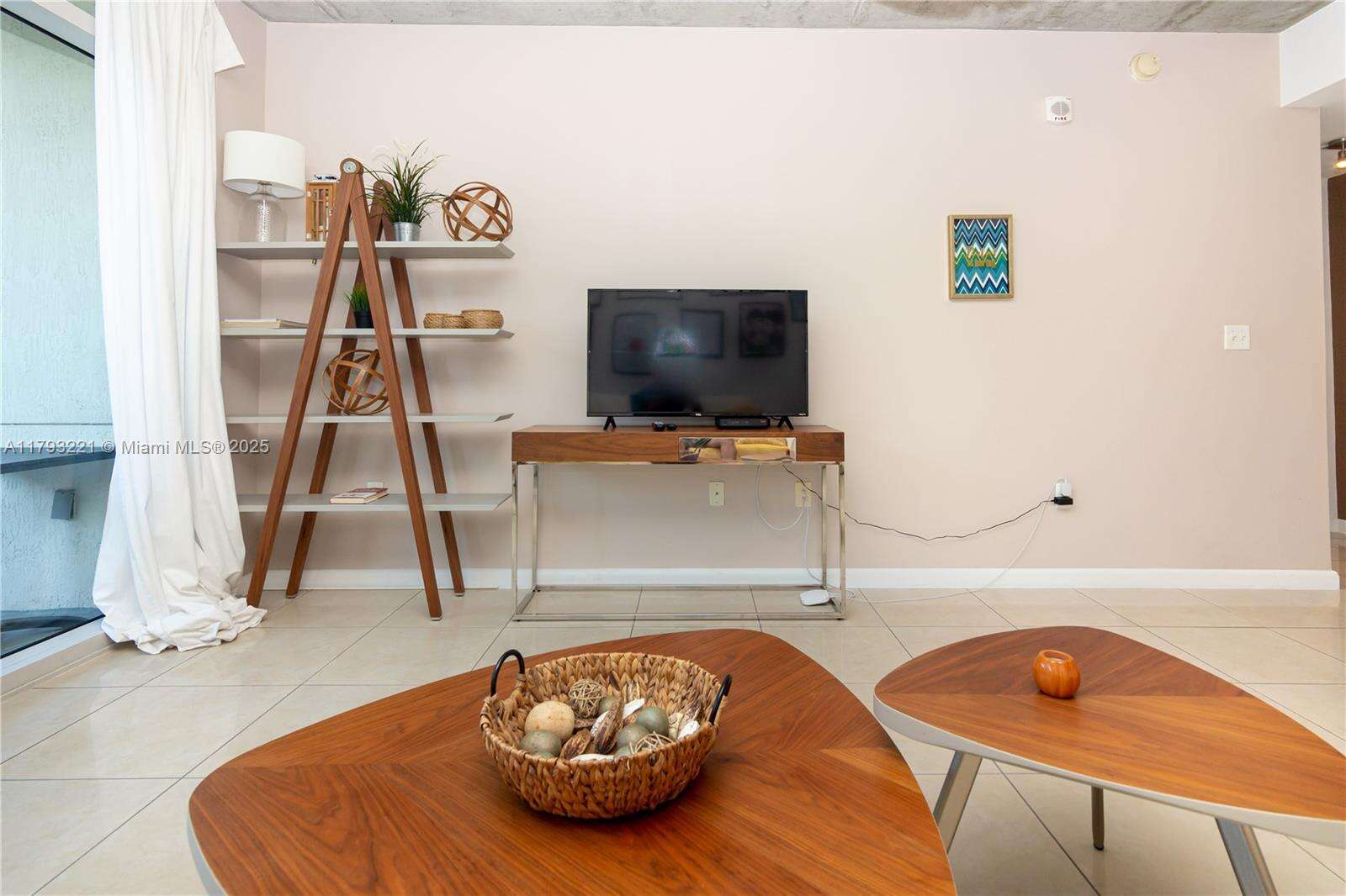 Midblock at 3250 1 Ave, Miami, FL 33137 - For Rent photo 16
