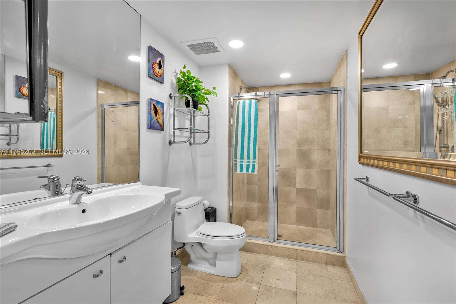 The Beach Club Two at 1830 Ocean Dr, Hallandale Beach, FL 33009 - For Rent photo 11