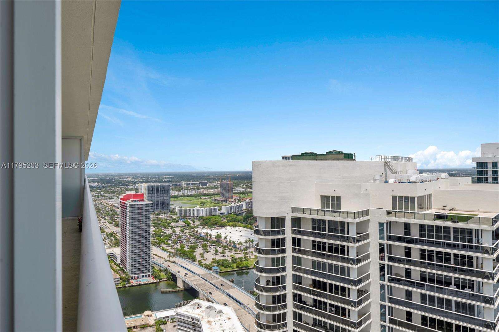 The Beach Club Two at 1830 Ocean Dr, Hallandale Beach, FL 33009 - For Rent photo 25