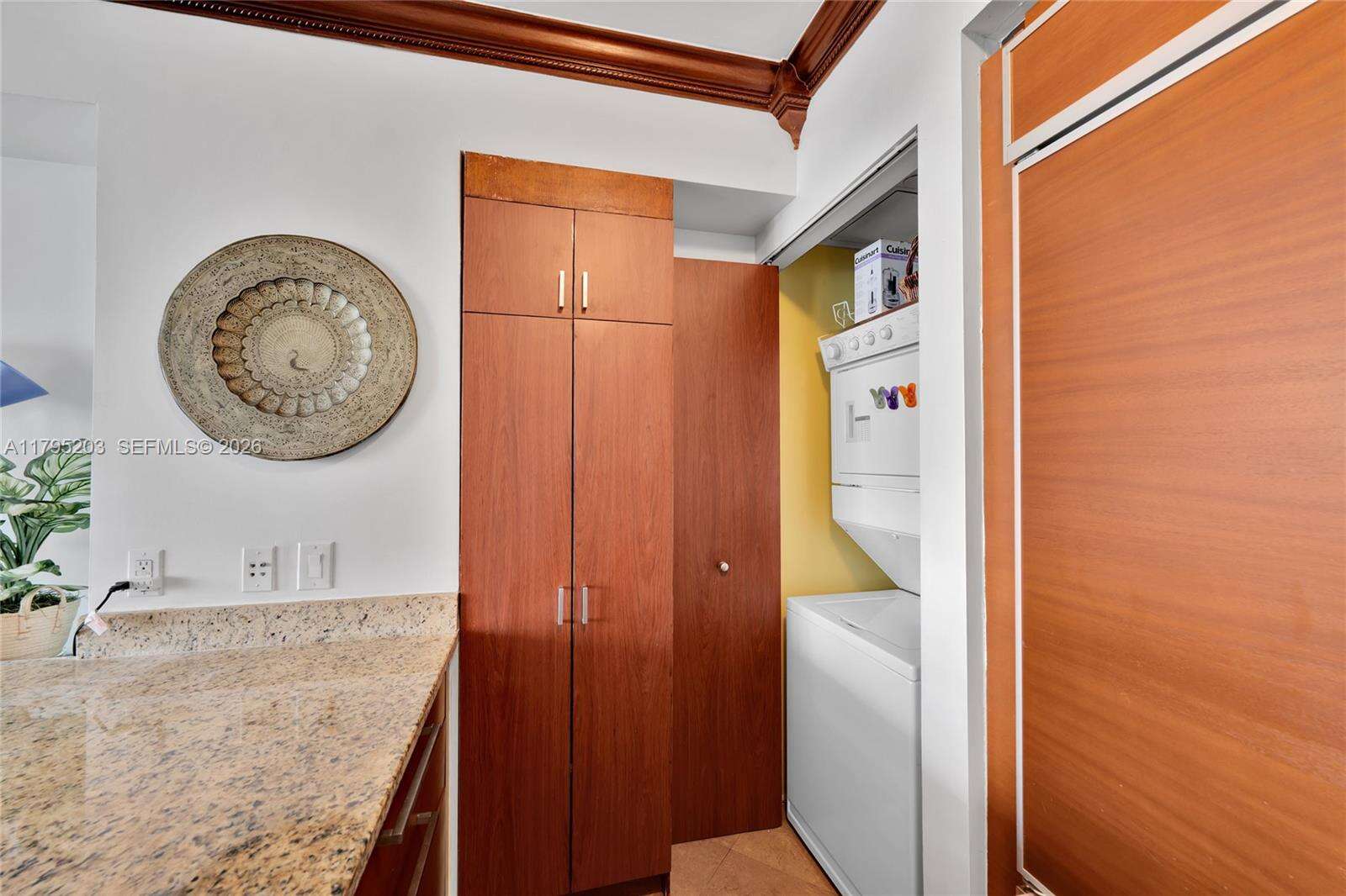 The Beach Club Two at 1830 Ocean Dr, Hallandale Beach, FL 33009 - For Rent photo 9