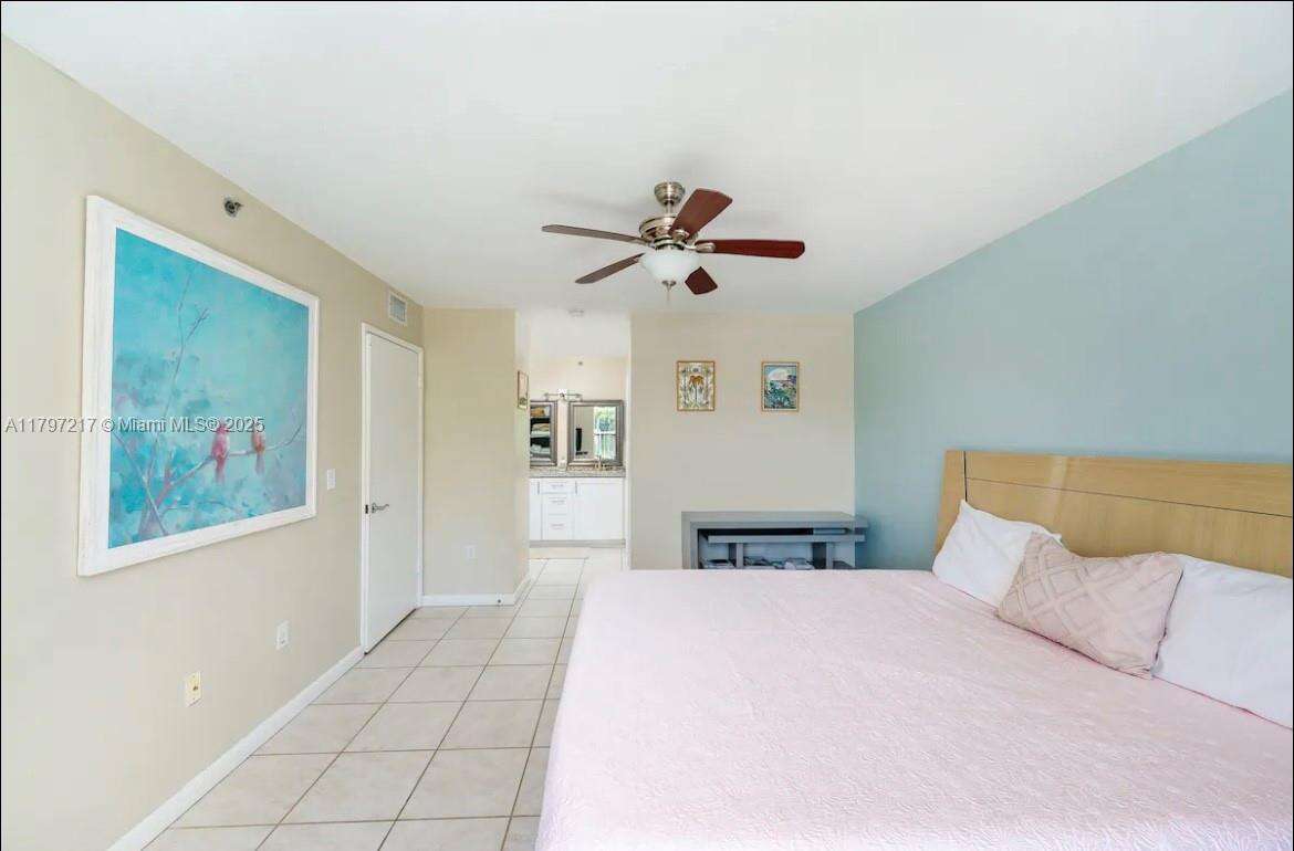The Yacht Club At Aventura at 19999 Country Club Dr, Aventura, FL 33180 - For Rent photo 14