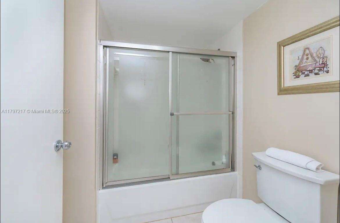 The Yacht Club At Aventura at 19999 Country Club Dr, Aventura, FL 33180 - For Rent photo 15
