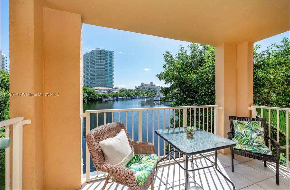 The Yacht Club At Aventura at 19999 Country Club Dr, Aventura, FL 33180 - For Rent photo 21
