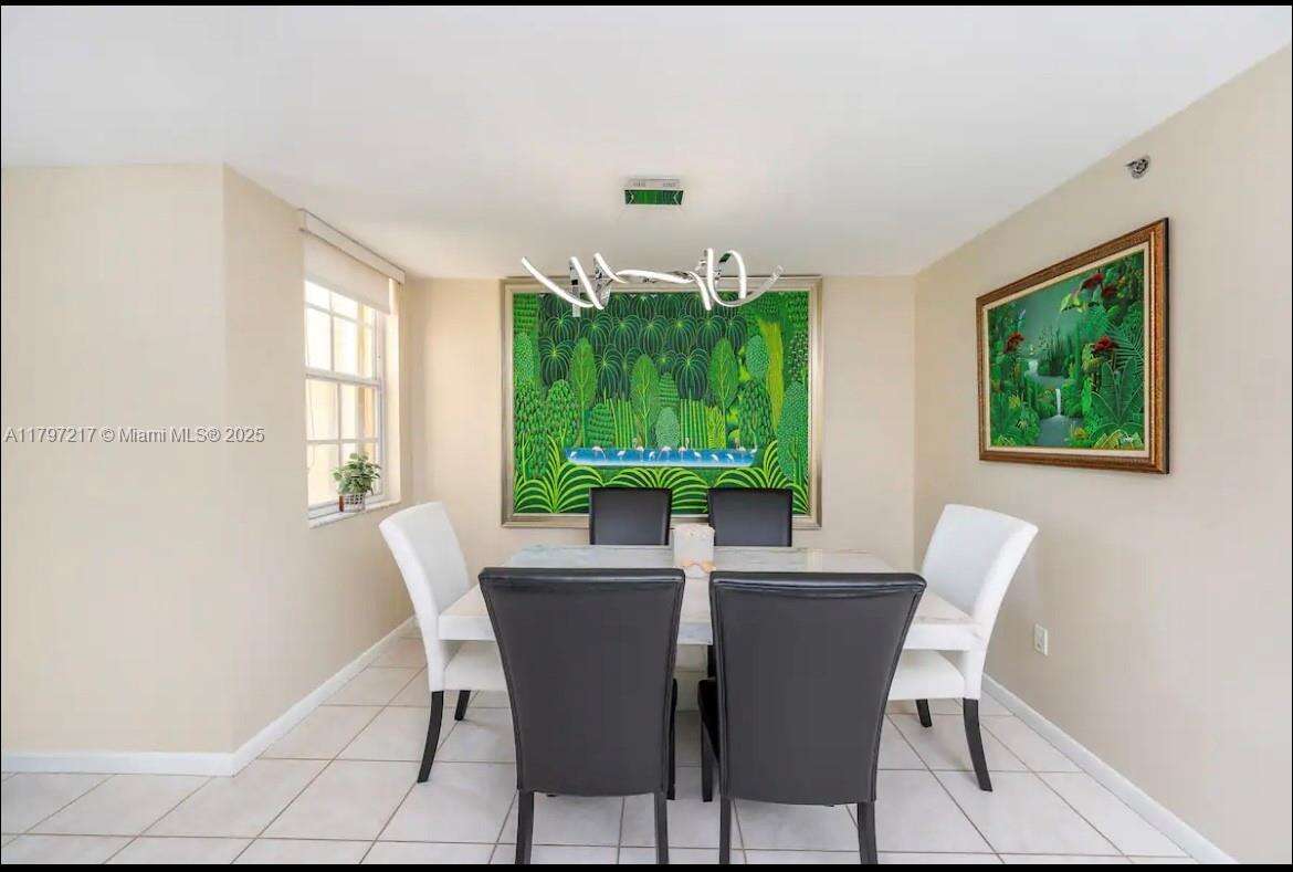 The Yacht Club At Aventura at 19999 Country Club Dr, Aventura, FL 33180 - For Rent photo 9