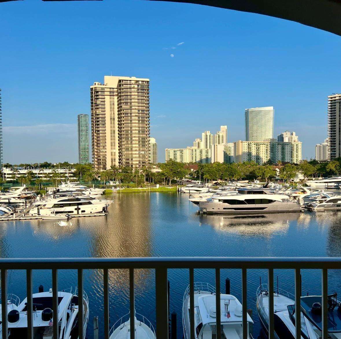 The Yacht Club At Aventura at 19877 Country Club Dr, Aventura, FL 33180 - For Rent photo 1