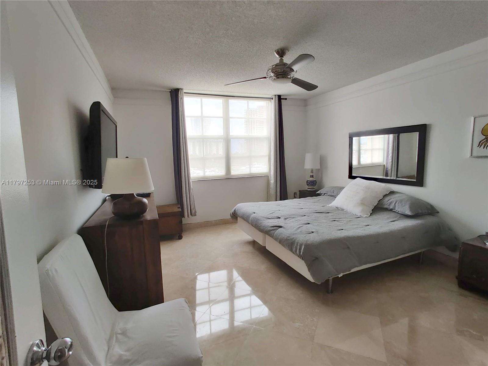 The Yacht Club At Aventura at 19877 Country Club Dr, Aventura, FL 33180 - For Rent photo 12