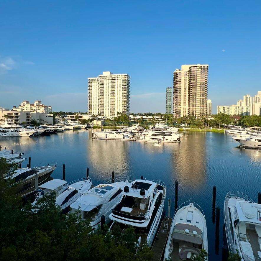 The Yacht Club At Aventura at 19877 Country Club Dr, Aventura, FL 33180 - For Rent photo 25