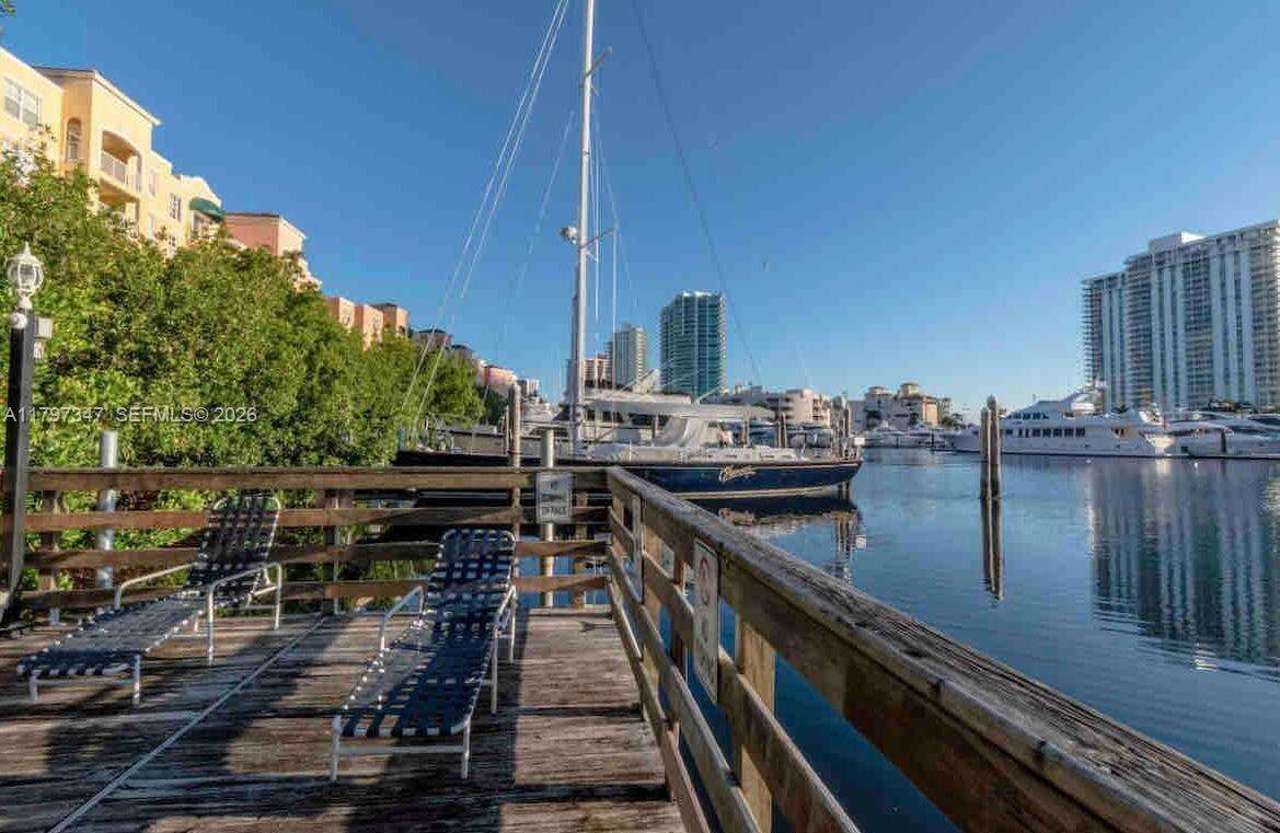 The Yacht Club At Aventura at 19701 Country Club Dr, Aventura, FL 33180 - For Rent photo 1