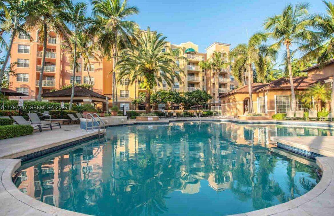 The Yacht Club At Aventura at 19701 Country Club Dr, Aventura, FL 33180 - For Rent photo 2