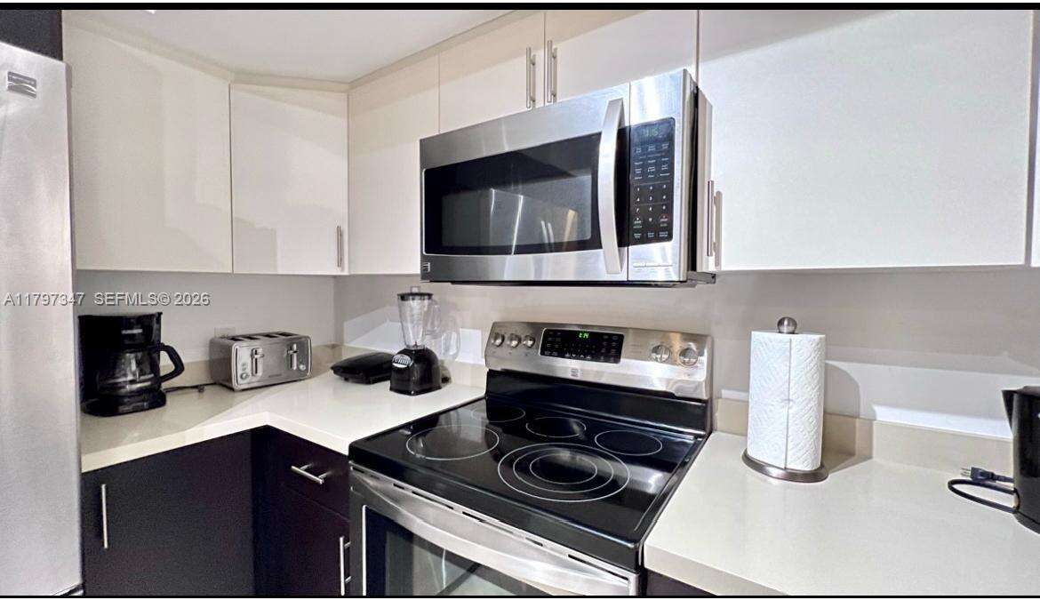 The Yacht Club At Aventura at 19701 Country Club Dr, Aventura, FL 33180 - For Rent photo 11