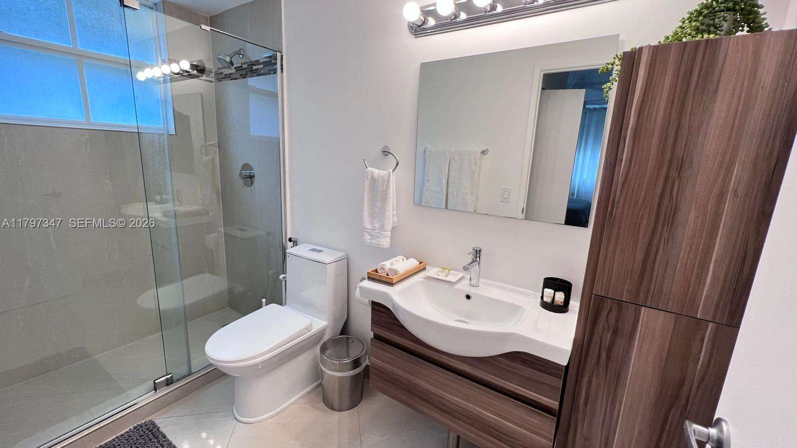 The Yacht Club At Aventura at 19701 Country Club Dr, Aventura, FL 33180 - For Rent photo 16