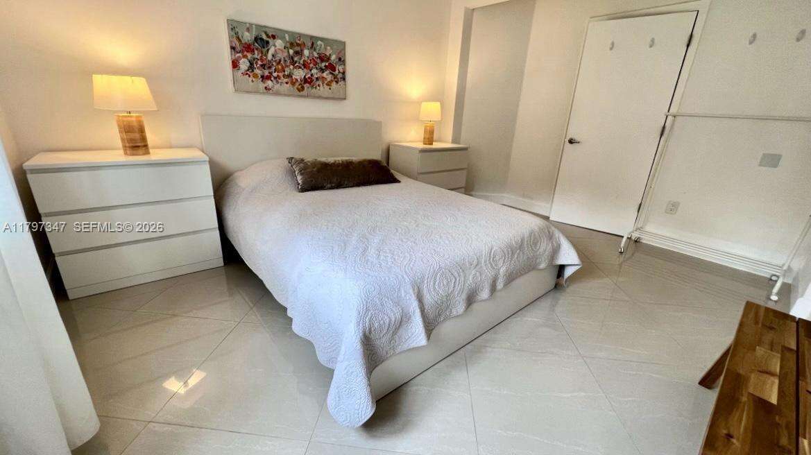 The Yacht Club At Aventura at 19701 Country Club Dr, Aventura, FL 33180 - For Rent photo 18