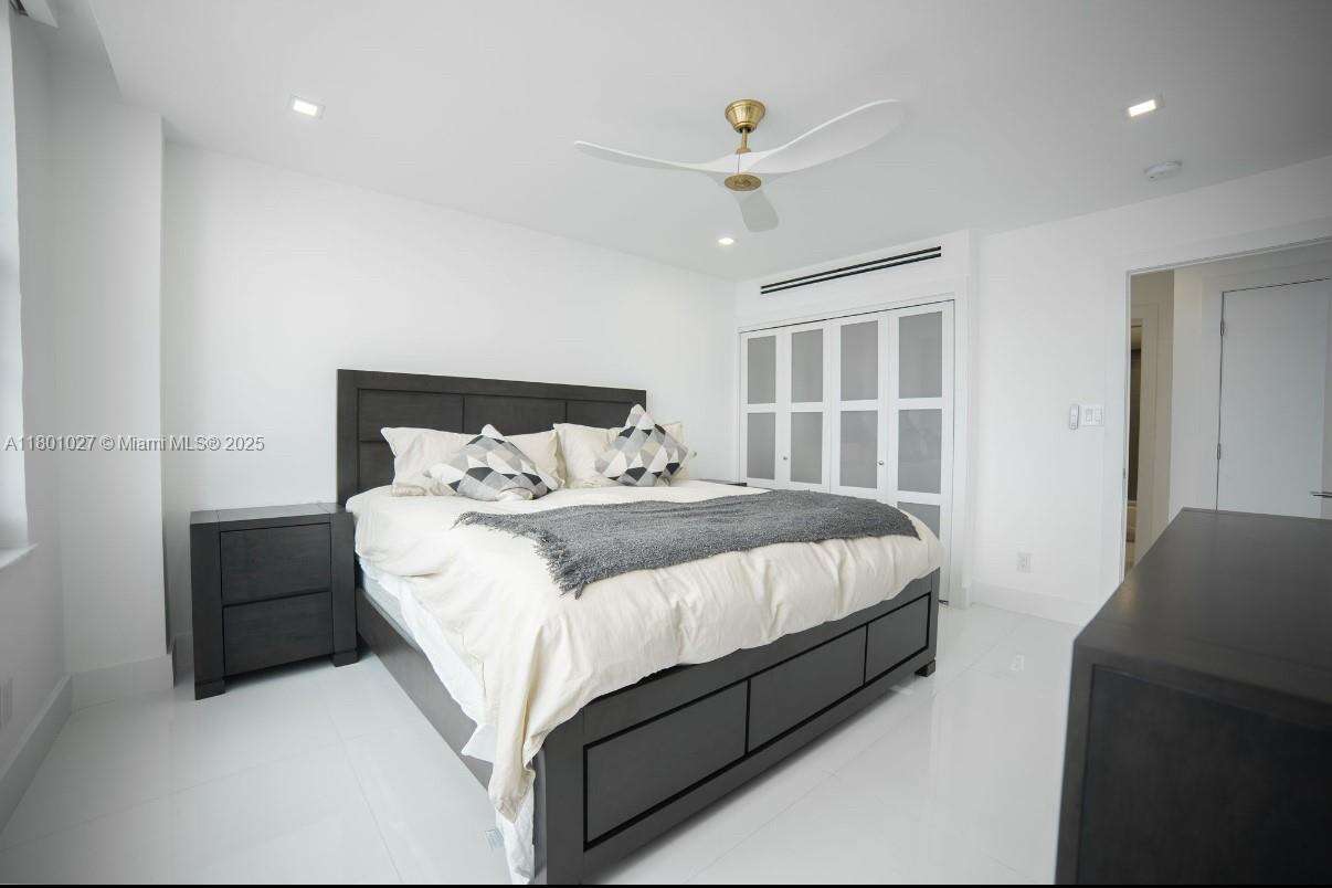 5600 Collins Ave, Miami Beach, FL 33140 - For Rent photo 29