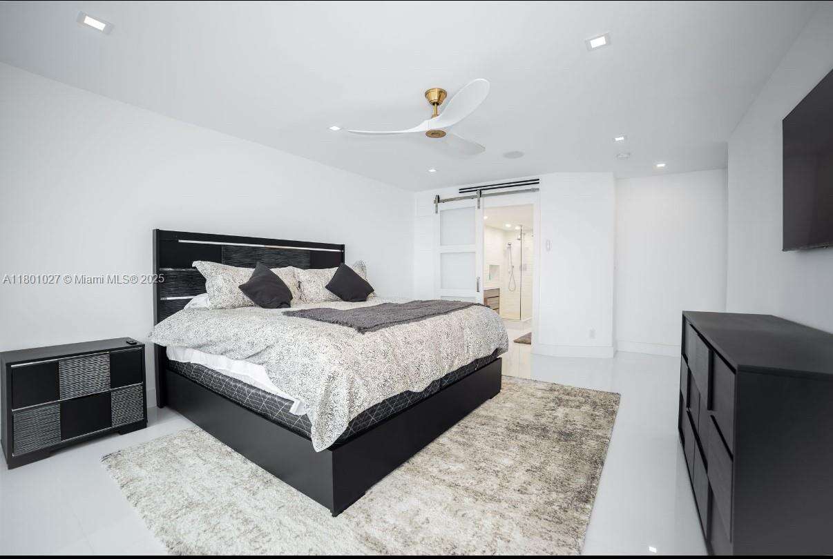 5600 Collins Ave, Miami Beach, FL 33140 - For Rent photo 32