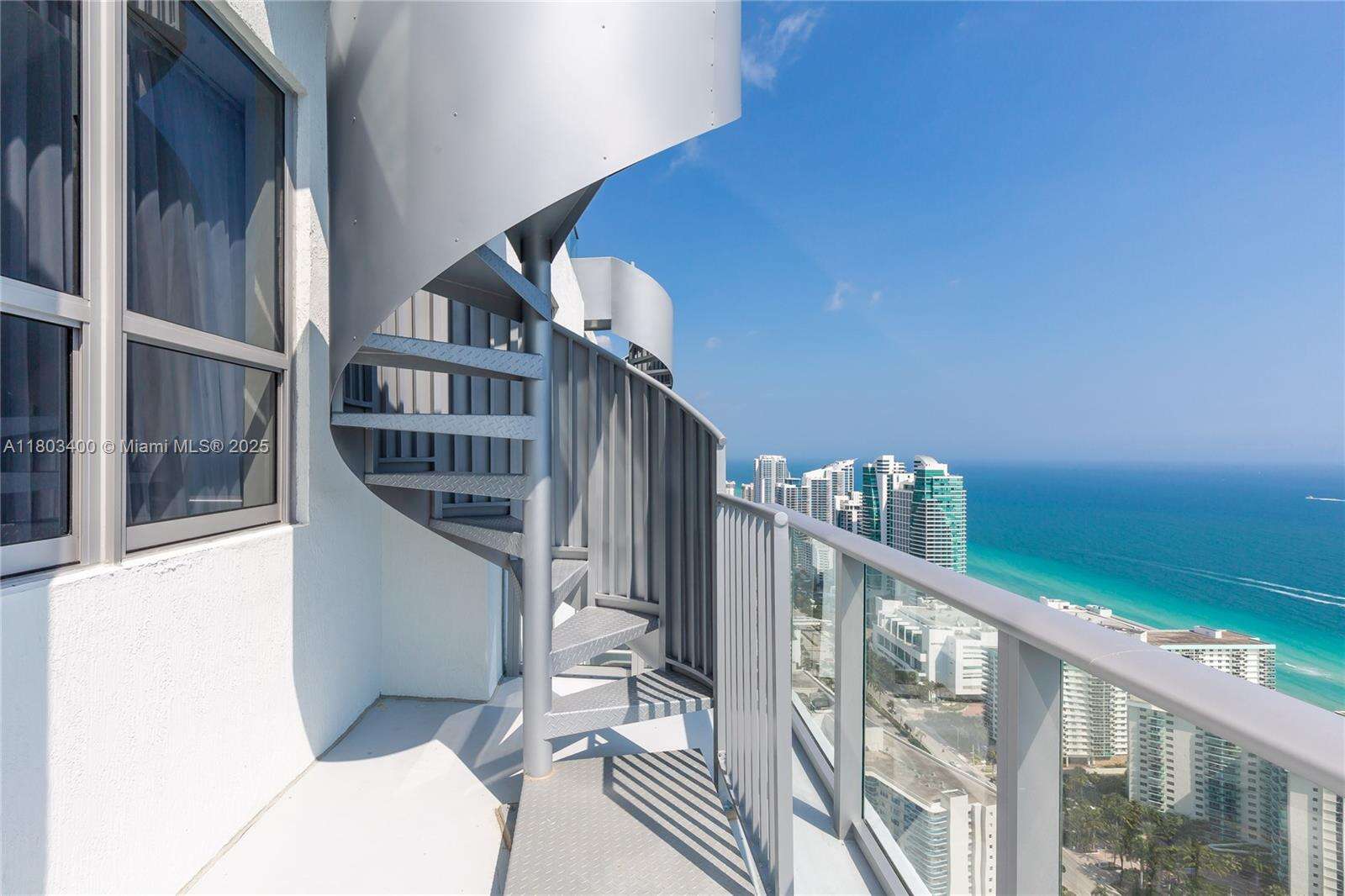 Hyde Beach House at 4010 Ocean Dr, Hollywood, FL 33019 - For Rent photo 33
