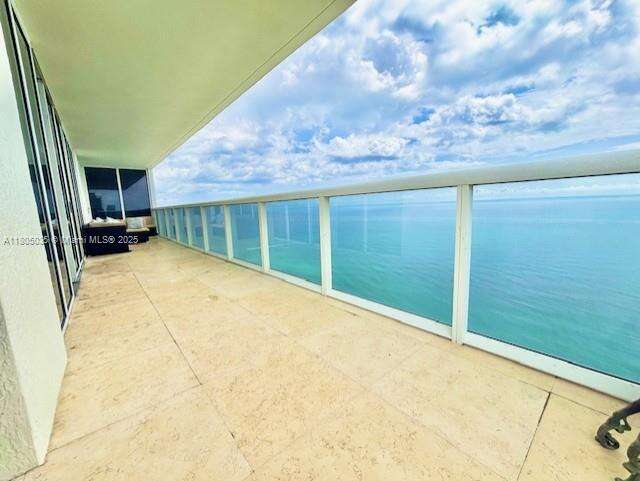 The Beach Club Two at 1830 Ocean Dr, Hallandale Beach, FL 33009 - For Rent photo 3