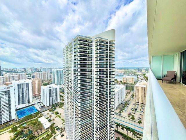 The Beach Club Two at 1830 Ocean Dr, Hallandale Beach, FL 33009 - For Rent photo 4