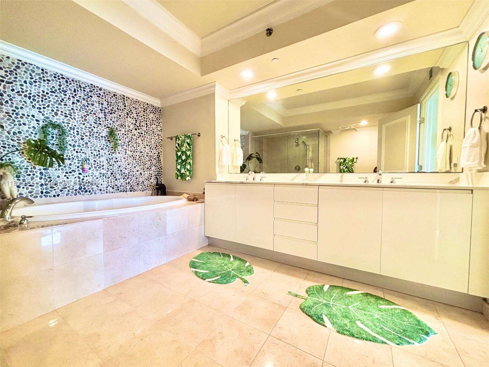 The Beach Club Two at 1830 Ocean Dr, Hallandale Beach, FL 33009 - For Rent photo 41