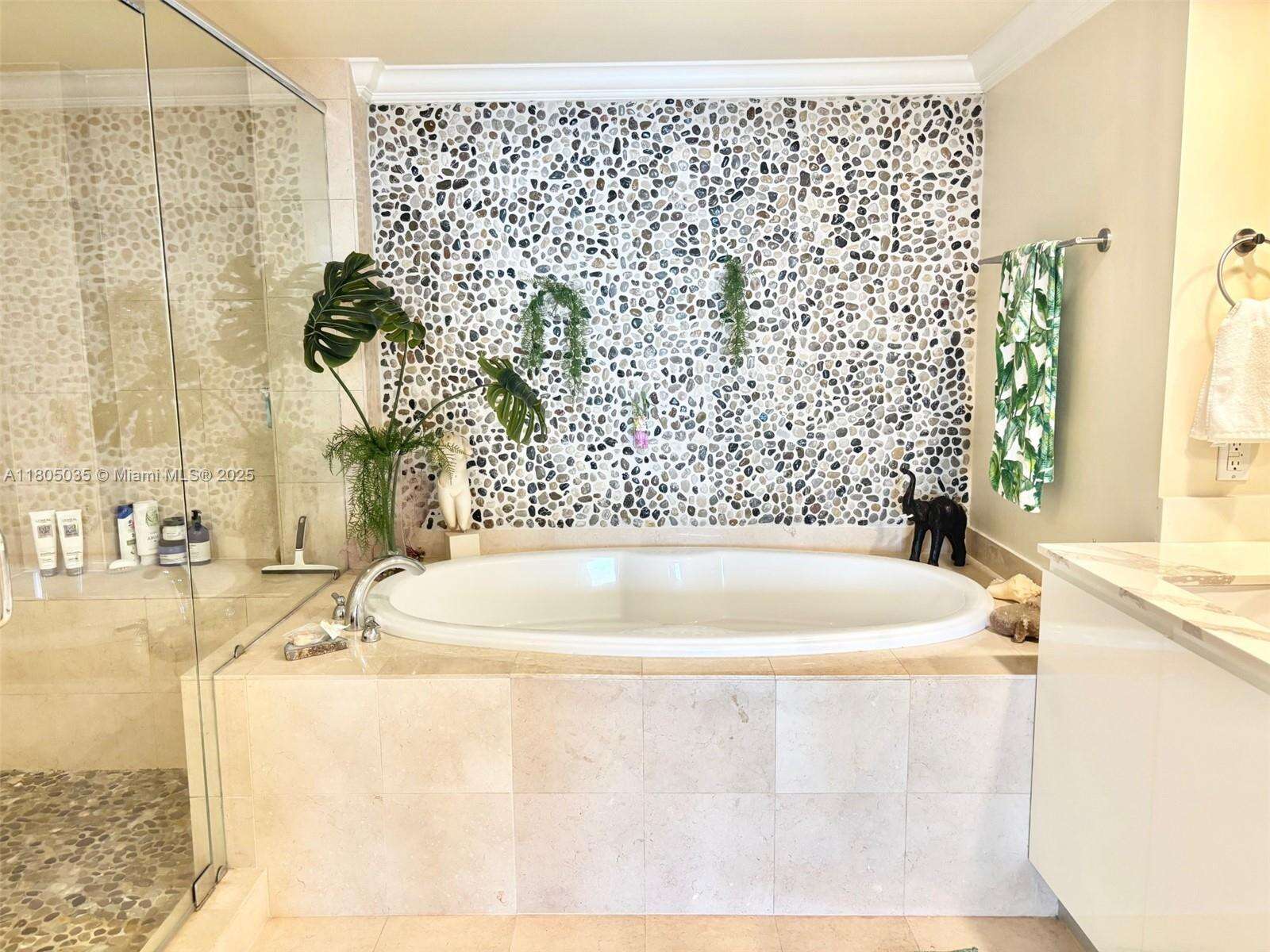 The Beach Club Two at 1830 Ocean Dr, Hallandale Beach, FL 33009 - For Rent photo 44
