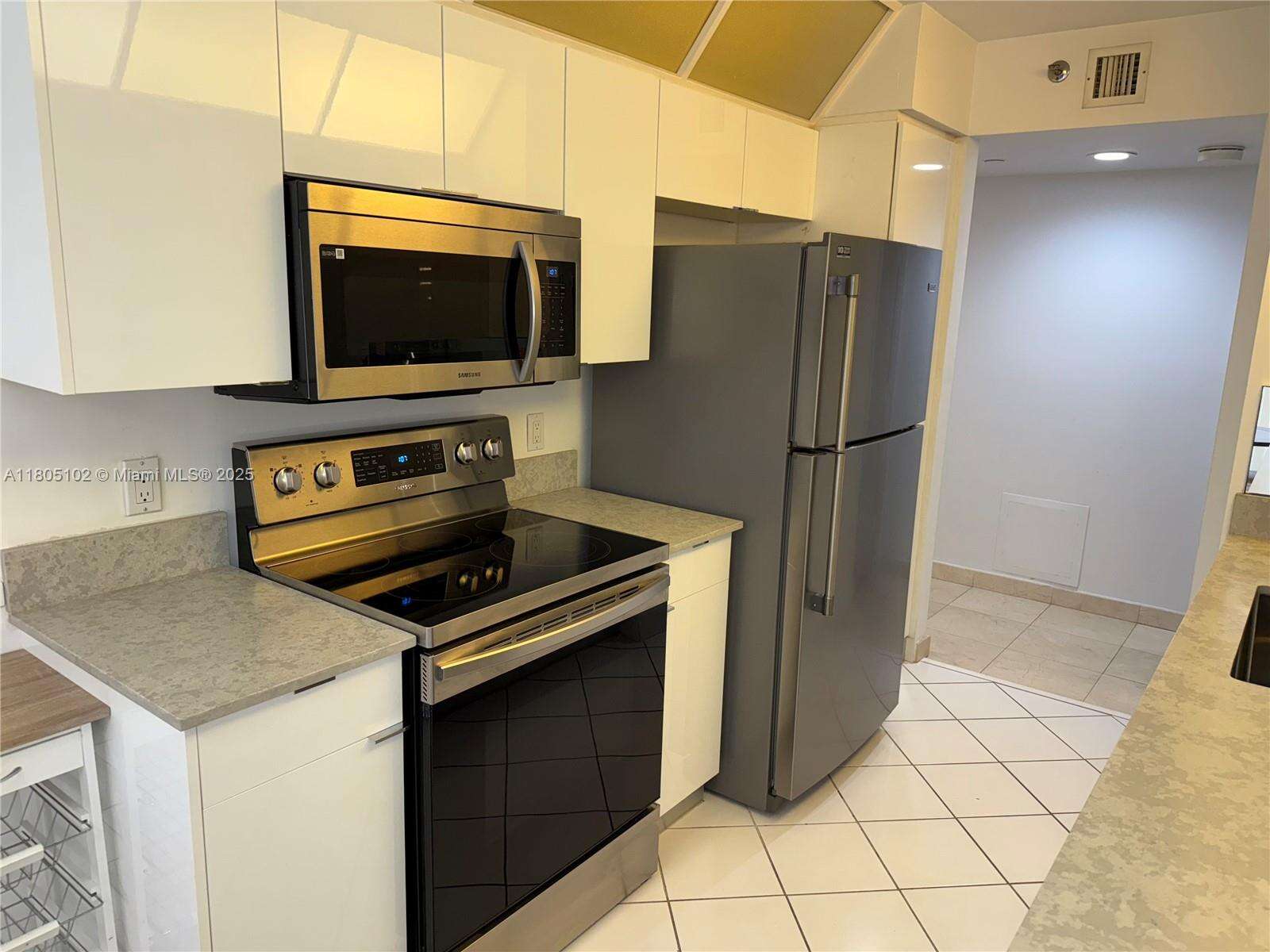 1000 Williams Island at 1000 Island Blvd, Aventura, FL 33160 - For Rent photo 15