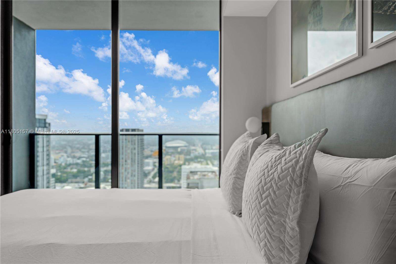 Natiivo | Gale Miami at 601 1st, Miami, FL 33132 - For Rent photo 13