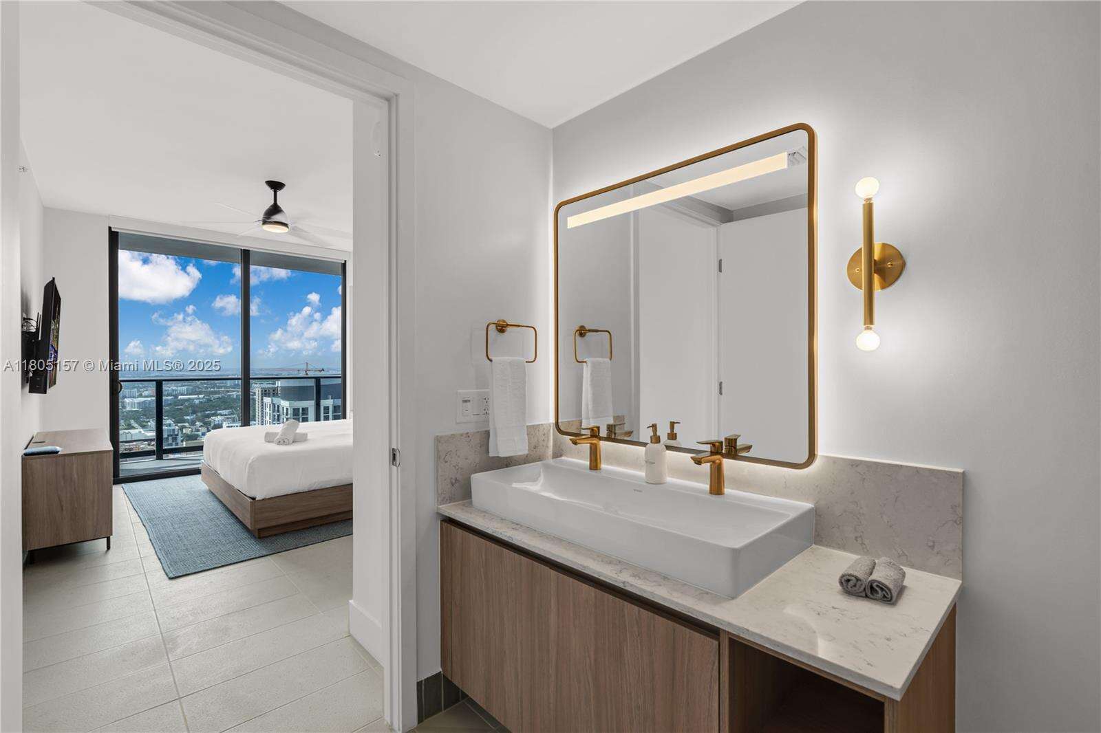 Natiivo | Gale Miami at 601 1st, Miami, FL 33132 - For Rent photo 17