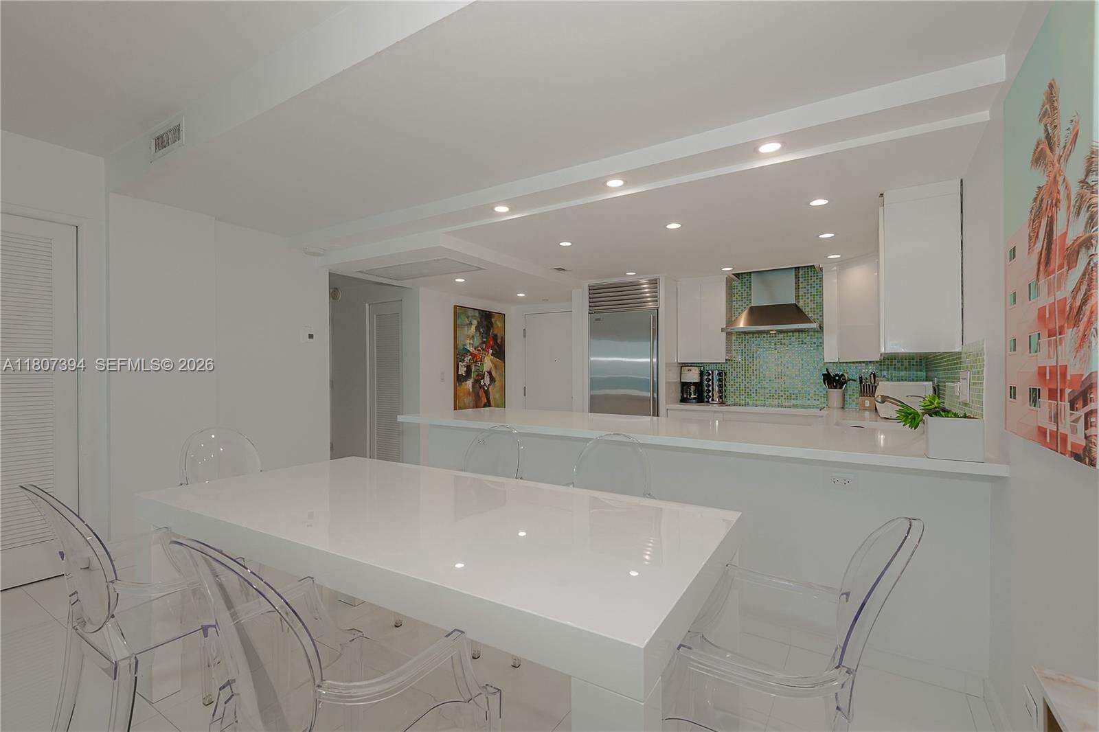 Roney Palace at 2301 Collins Ave, Miami Beach, FL 33139 - For Rent photo 12
