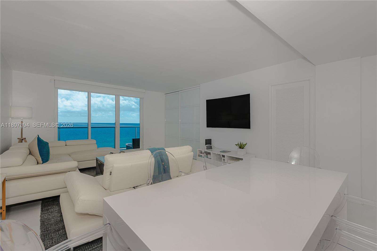 Roney Palace at 2301 Collins Ave, Miami Beach, FL 33139 - For Rent photo 3