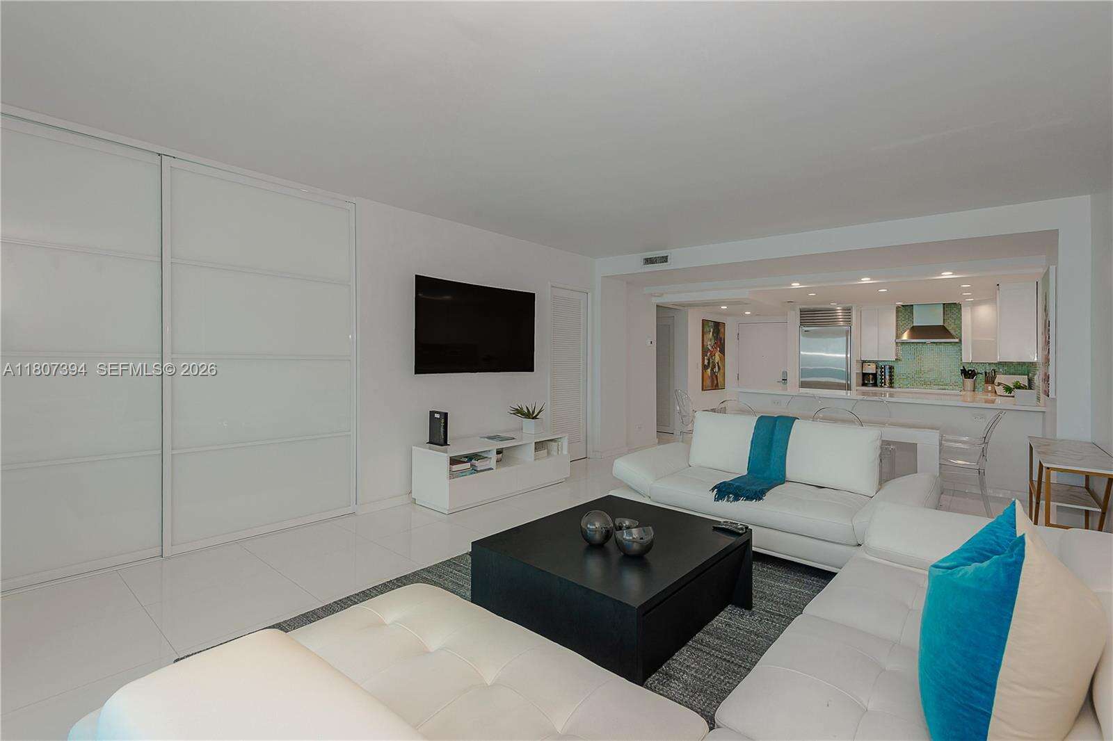 Roney Palace at 2301 Collins Ave, Miami Beach, FL 33139 - For Rent photo 8