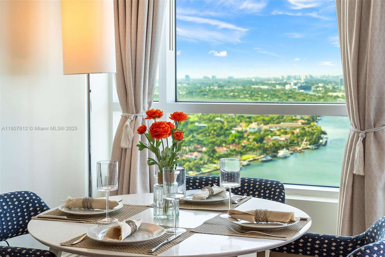 Fontainebleau 2 at 4401 Collins Ave, Miami Beach, FL 33140 - For Rent photo 11